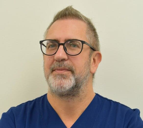 Porträtt på läkaren Kristian Xintaris