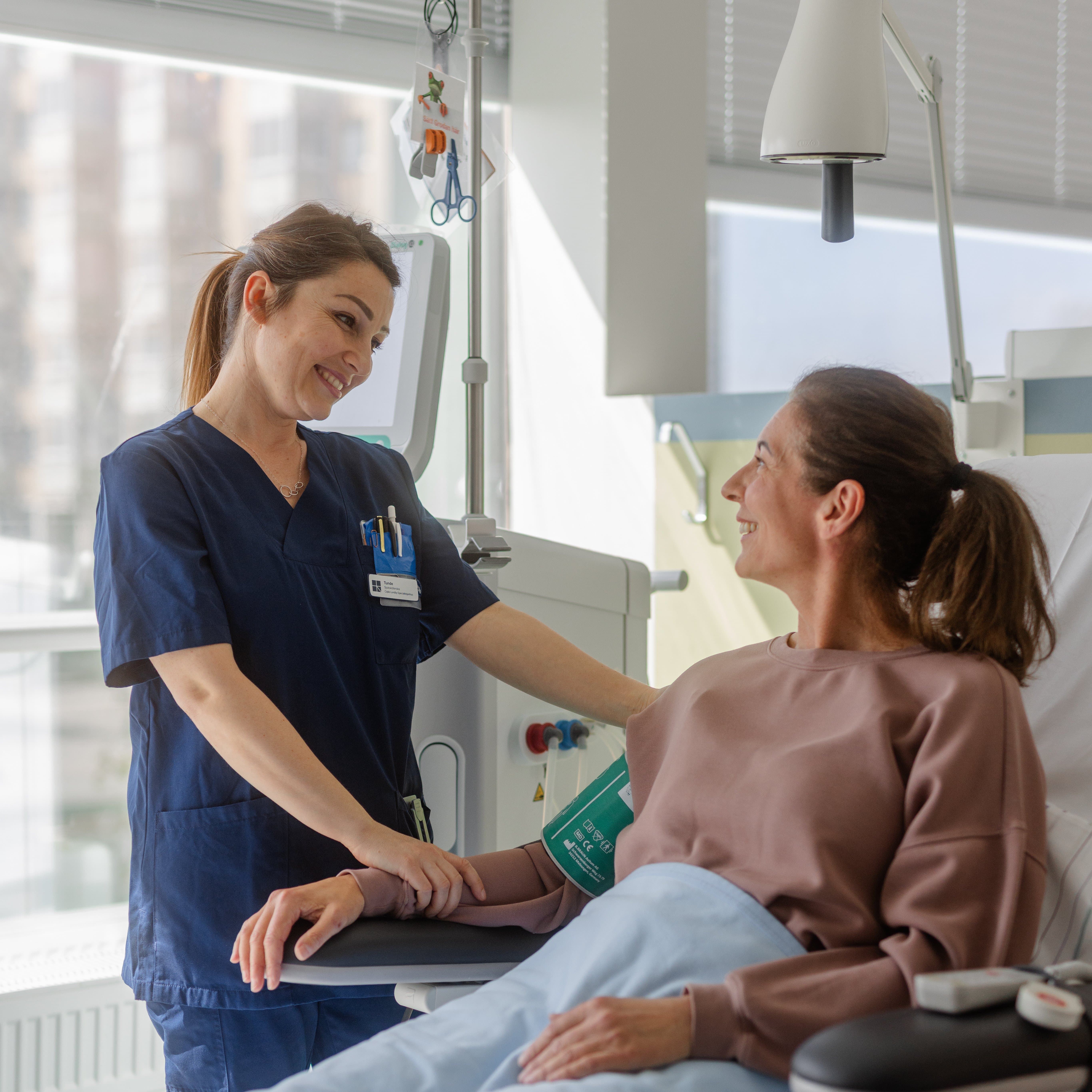 bild på capioanställd med patient bild på capioanställd med patient